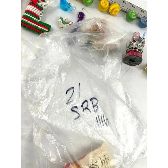 21x VTG Holiday Ornaments Christmas Satin Balls Stocking Snowman Fruit - Picture 9 of 9